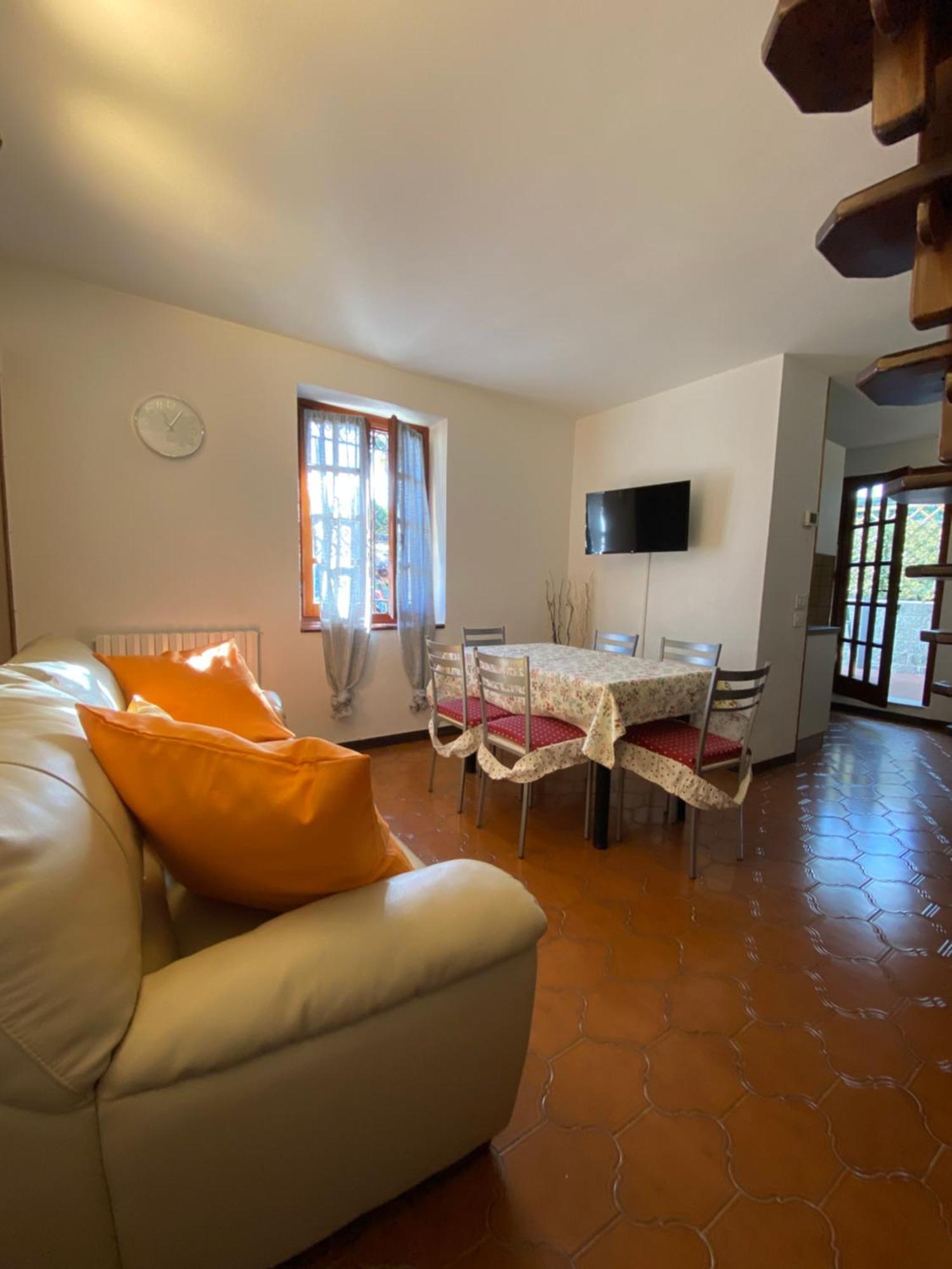 La Casa Di Carlotta Loano Exterior foto